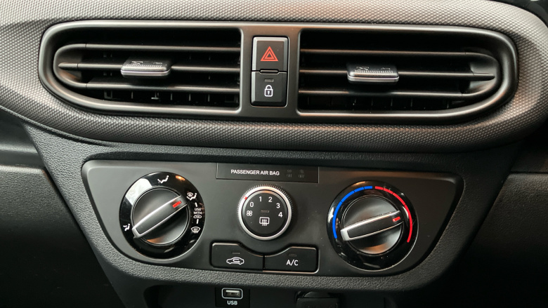 Hyundai i10 1.0 MPi SE Connect 5dr Petrol Hatchback